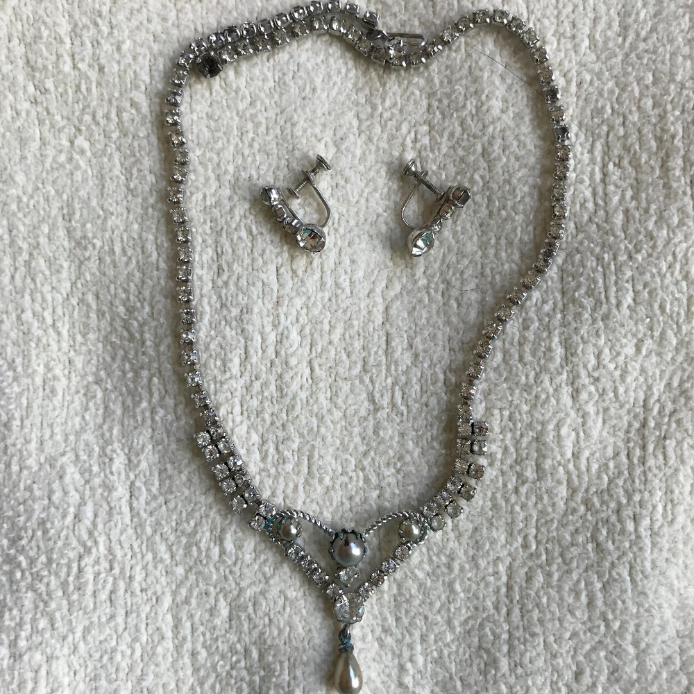 Vintage Rhinestone Necklace & Earrings